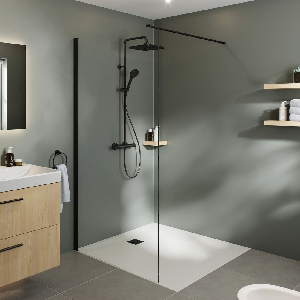 Lifestyle image of Ideal Standard Connect 2 Silk Black 1000mm Wetroom Screen